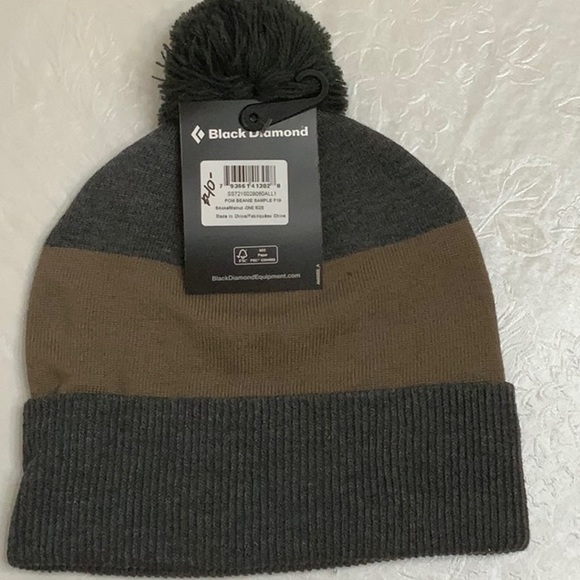 Black Diamond POM BEANIE - Smoke/Walnut - Picture 5 of 12